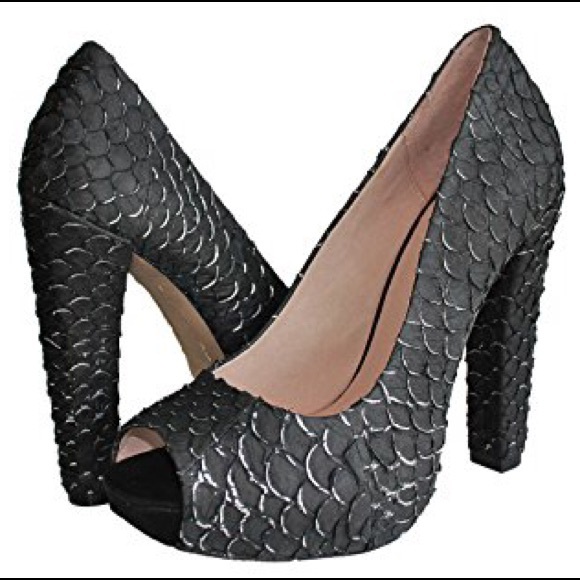 House of Harlow 1960 Platforms - Picture 1 of 7